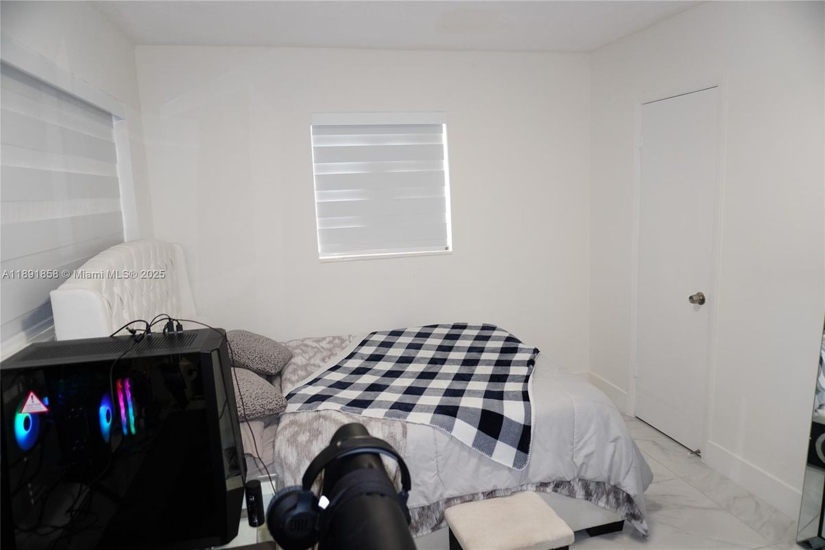 Bedroom, Interior, Marble