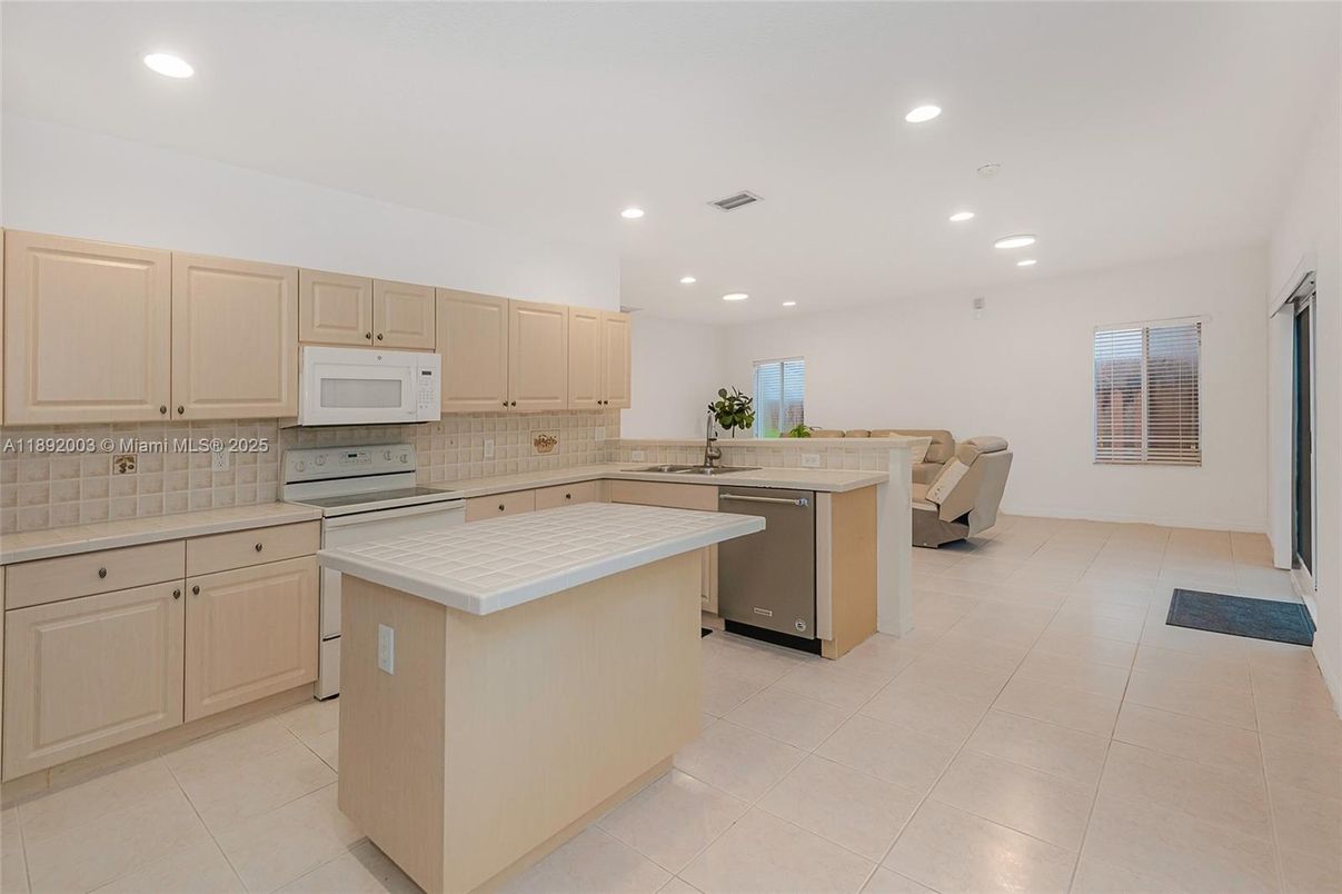 Interior, Kitchen, Recessed Lighting, Tile Countertops