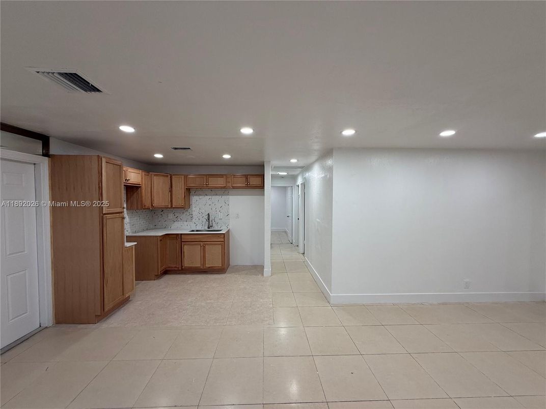 Interior, Kitchen, Recessed Lighting
