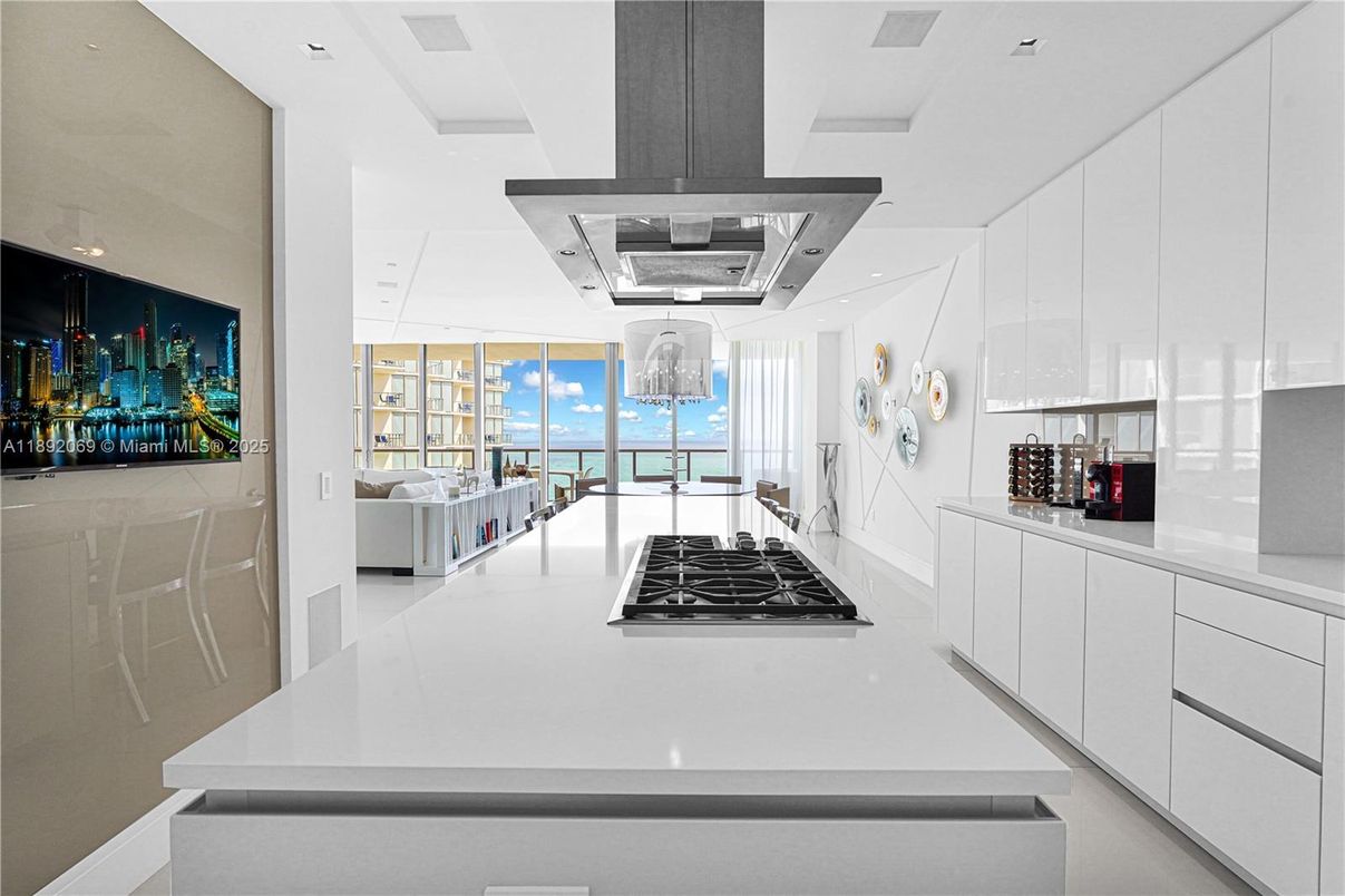 Interior, Kitchen, Pendant Lights, Recessed Lighting, Water