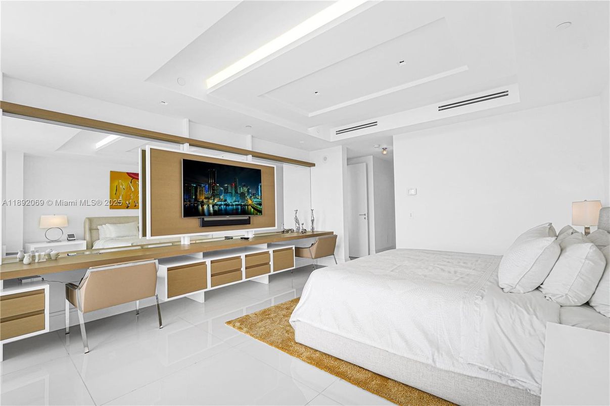 Bedroom, Home Office, Interior, Recessed Lighting
