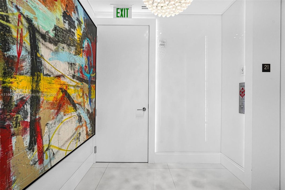 Elevator, Interior