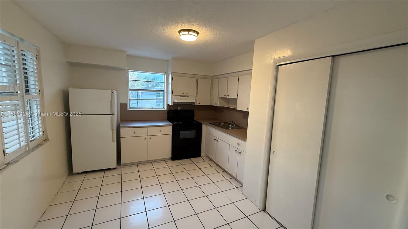 Interior, Kitchen