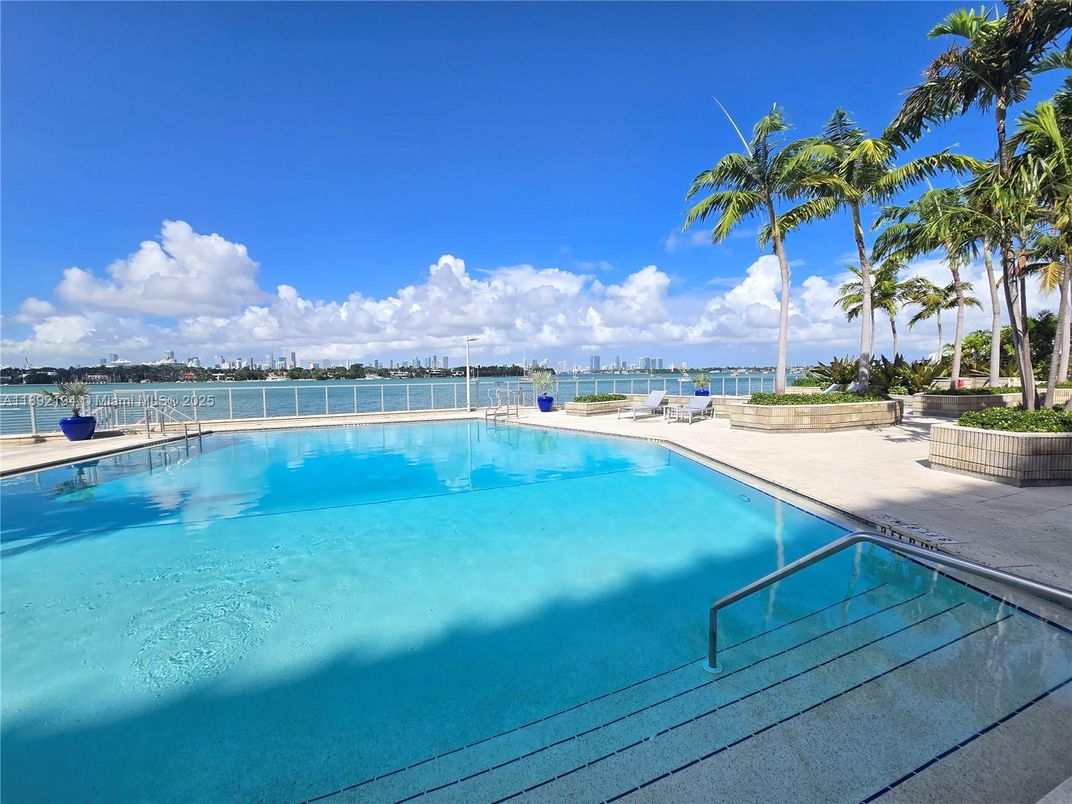 Exterior, Pool, Water