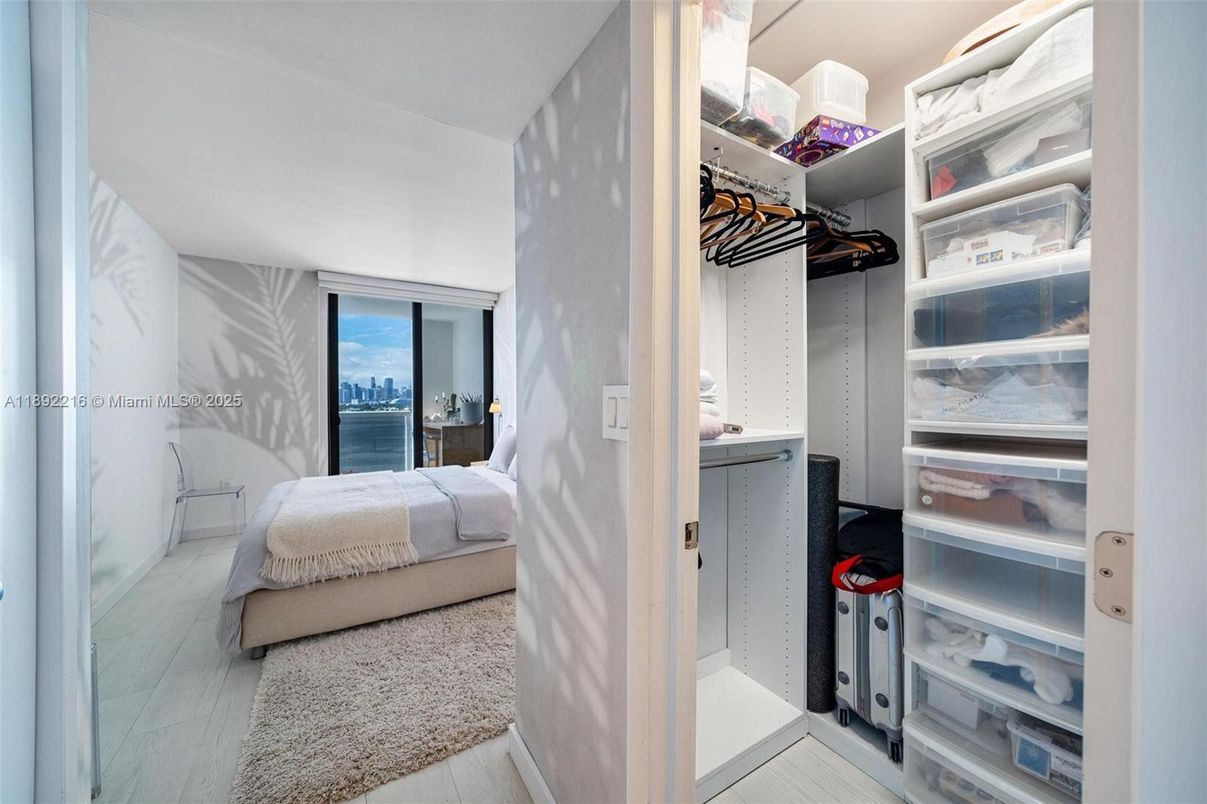 Bedroom, Interior, Water, Wood Texture Flooring