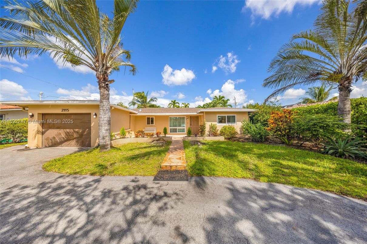 Attached, Backyard, Exterior, Facade, Ranch