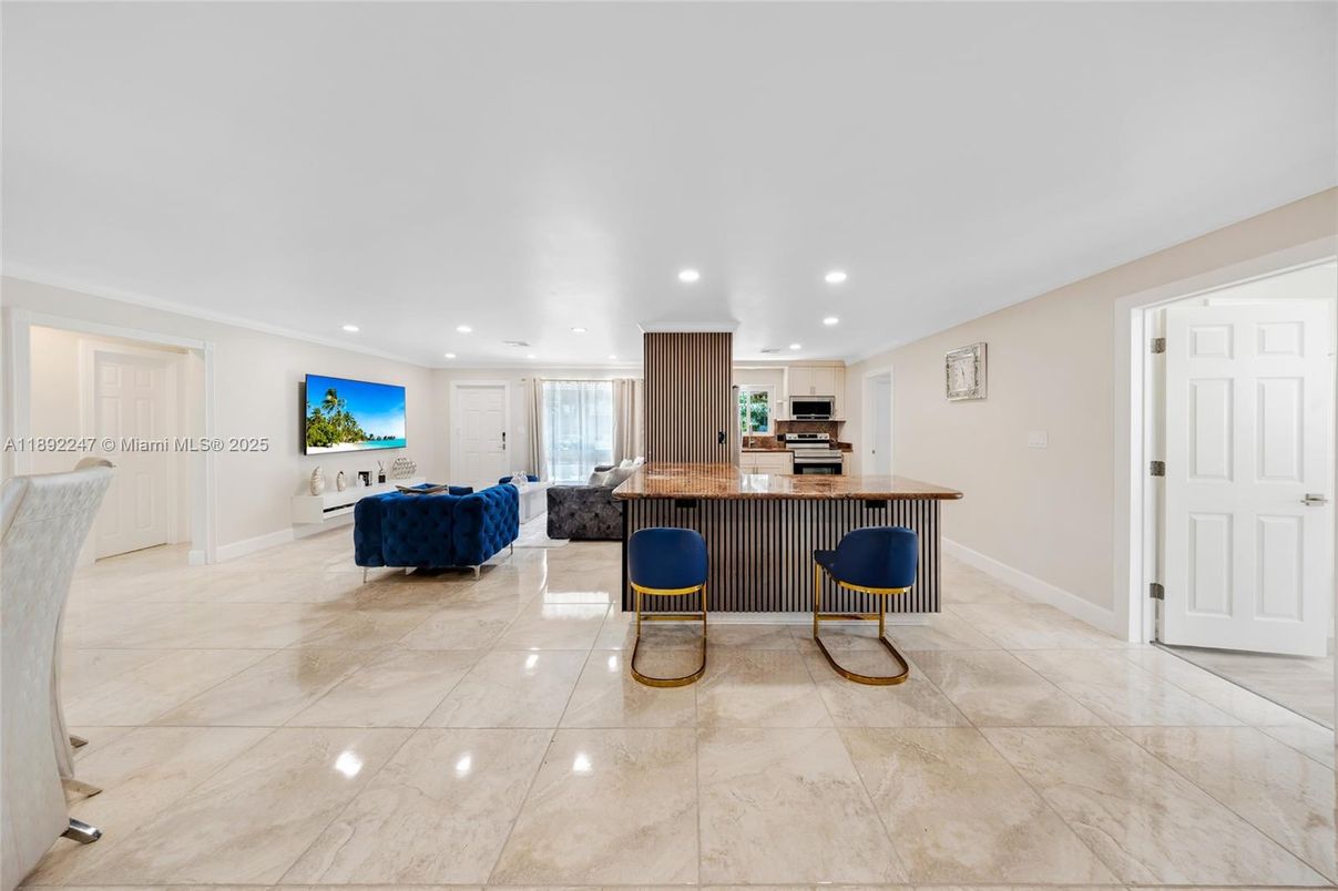 Interior, Kitchen, Living room, Recessed Lighting