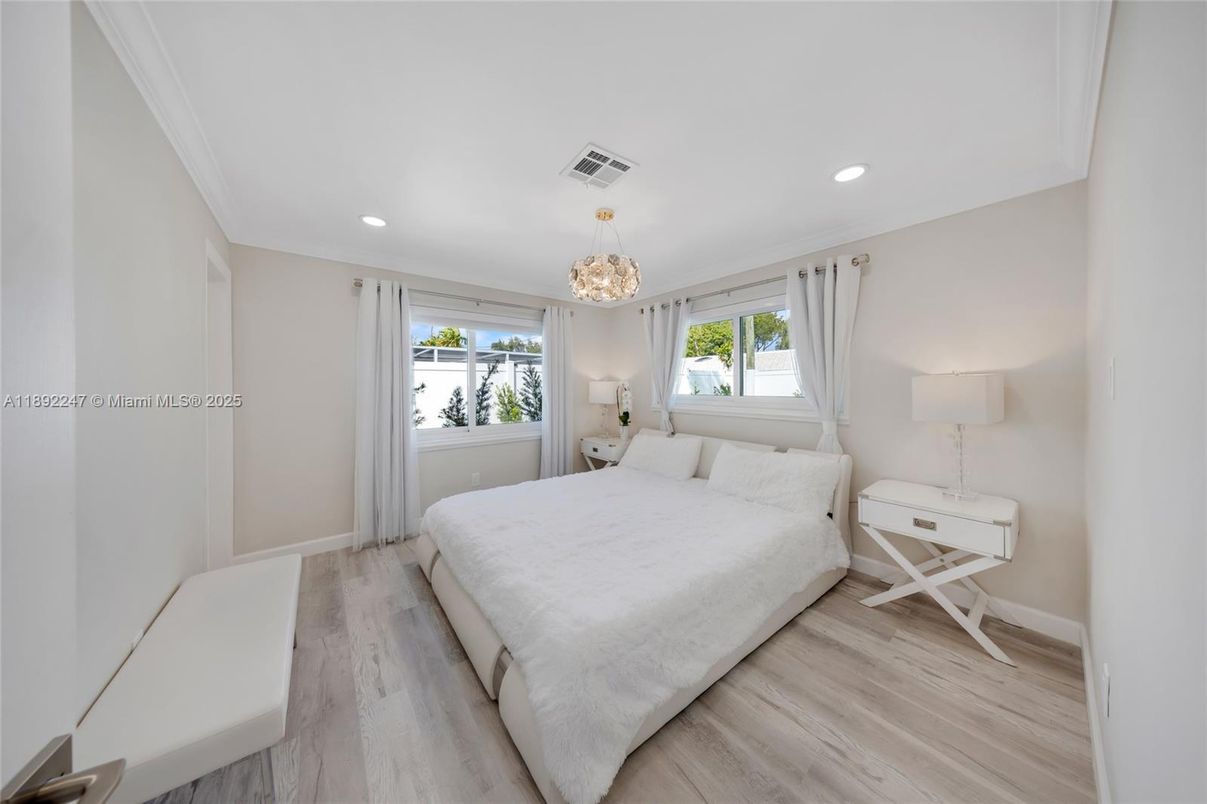 Bedroom, Chandelier, Interior, Recessed Lighting, Wood Texture Flooring
