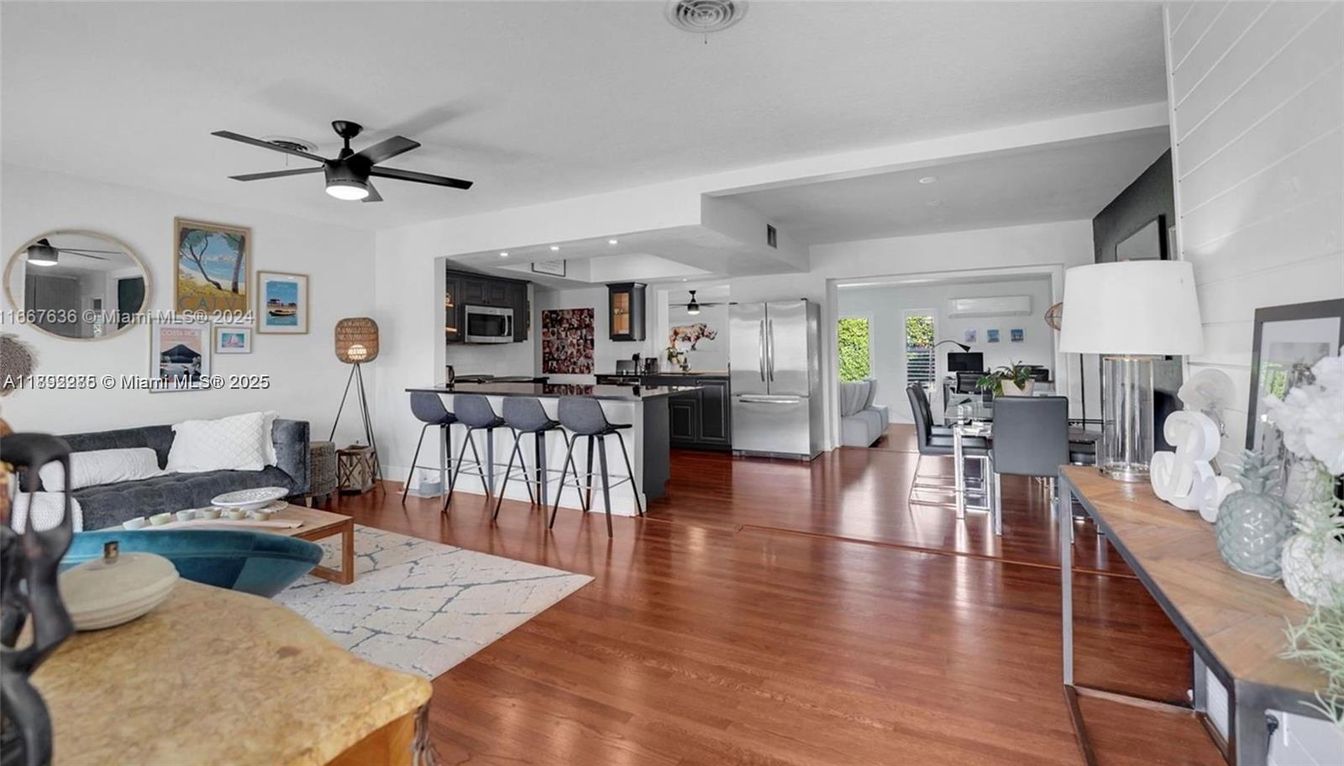 Dining room, Interior, Kitchen, Living room, Recessed Lighting, Stainless Steel Appliances, Wood Texture Flooring