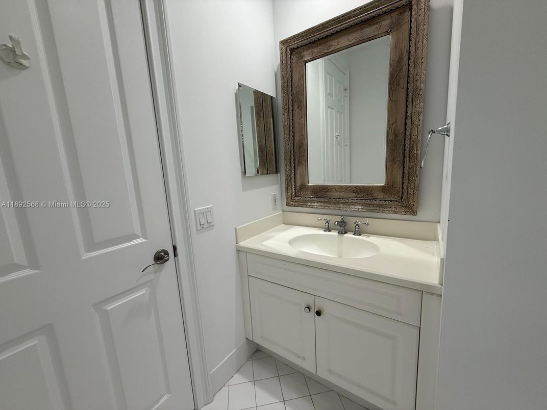Bathroom, Interior