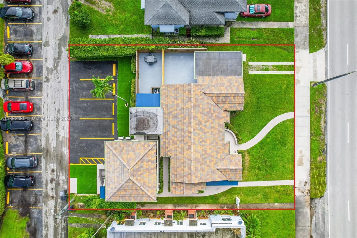 Exterior, Drone