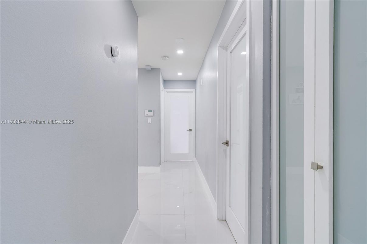 Interior, Marble, Recessed Lighting