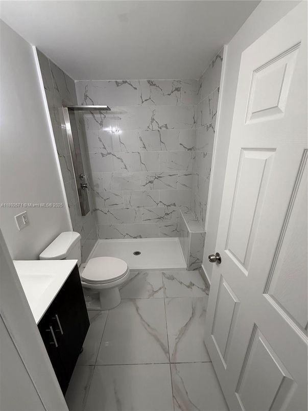 Bathroom, Interior, Marble, Marble Walls