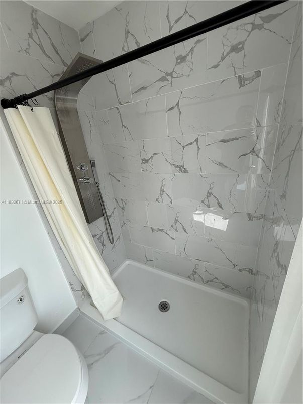 Bathroom, Interior, Marble Walls