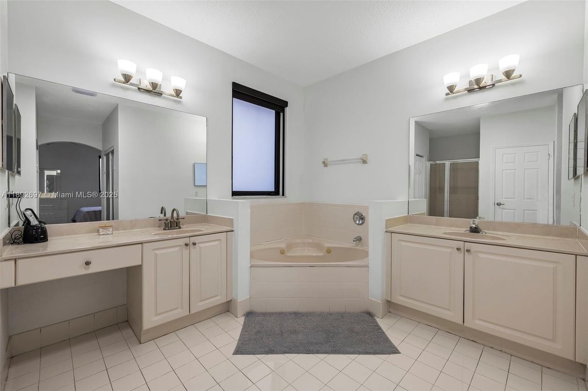 Bathroom, Bedroom, Dual Sink Vanities, Interior, Wood Texture Flooring