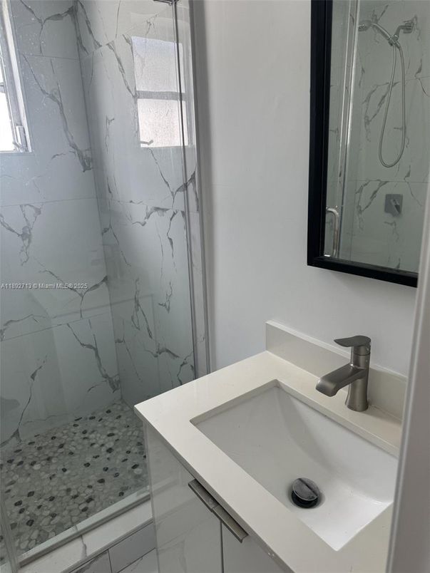 Bathroom, Interior, Marble Walls