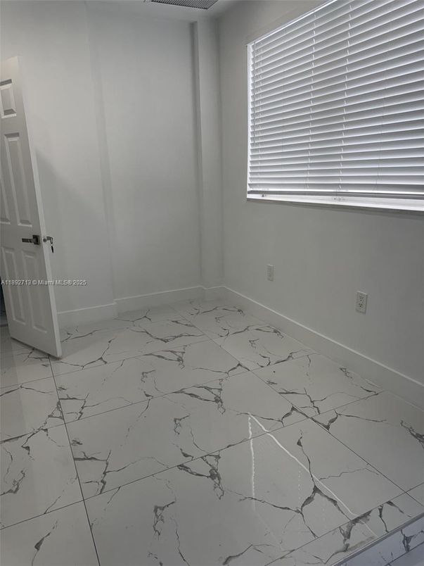 Empty room, Interior, Marble