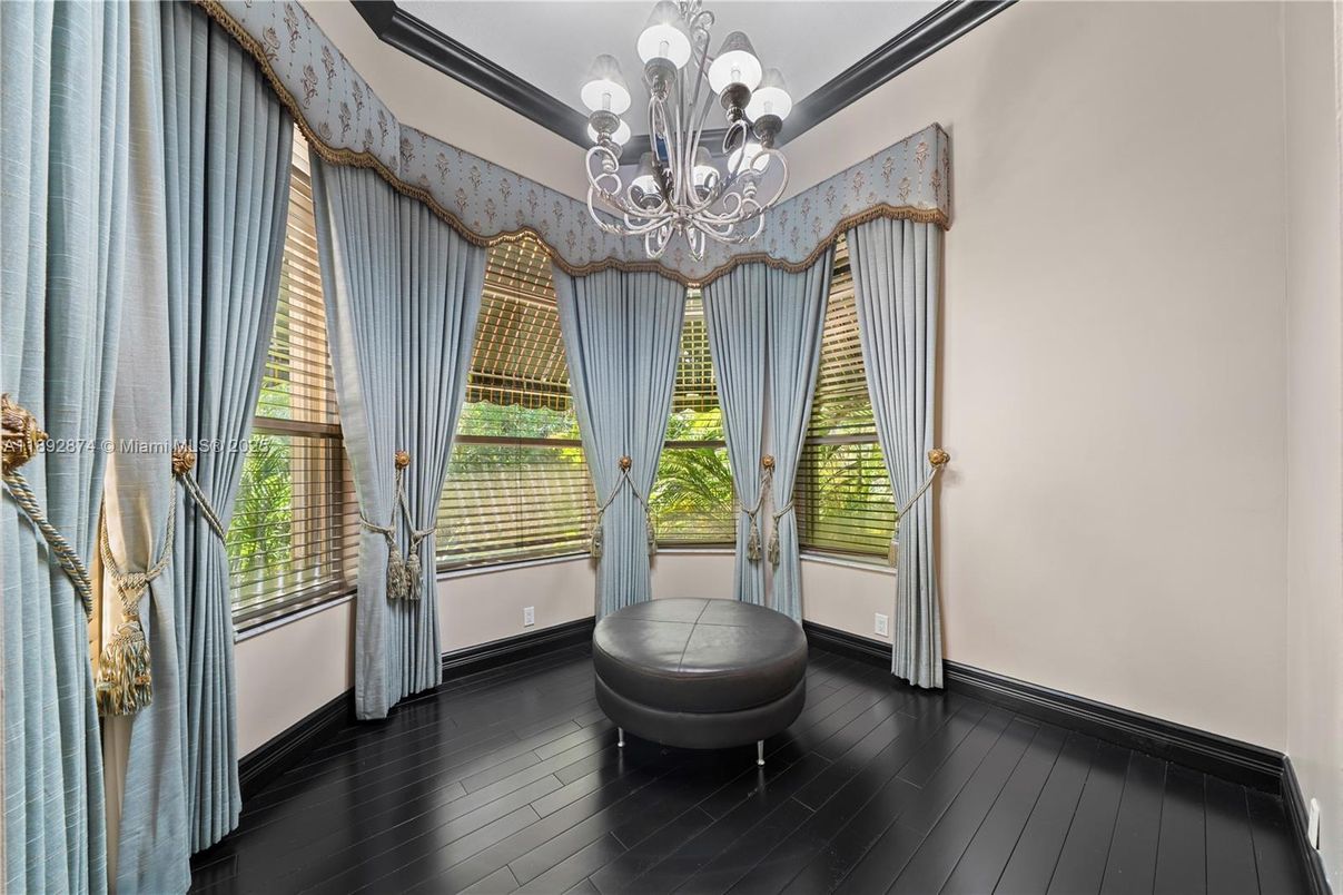 Chandelier, Interior, Wood Texture Flooring