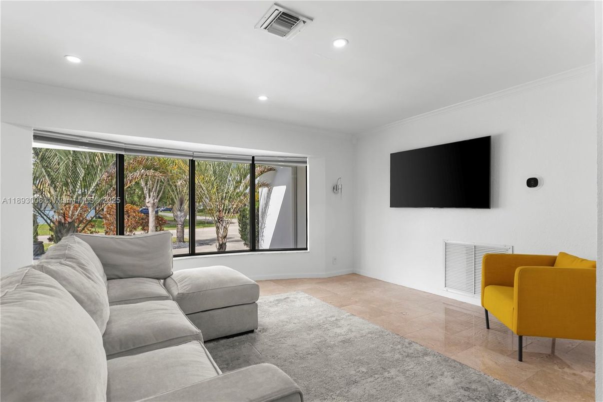 Interior, Living room, Recessed Lighting