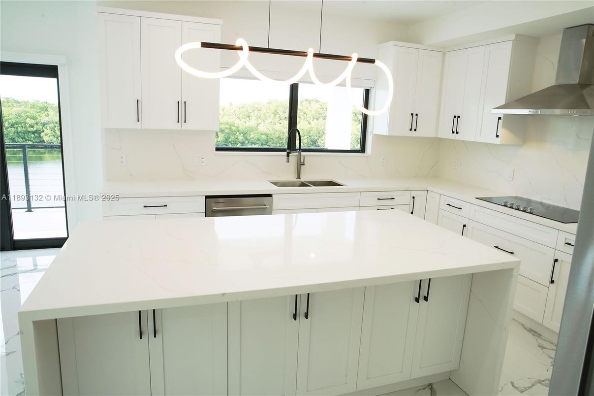 Interior, Kitchen, Marble, Marble Walls, Pendant Lights