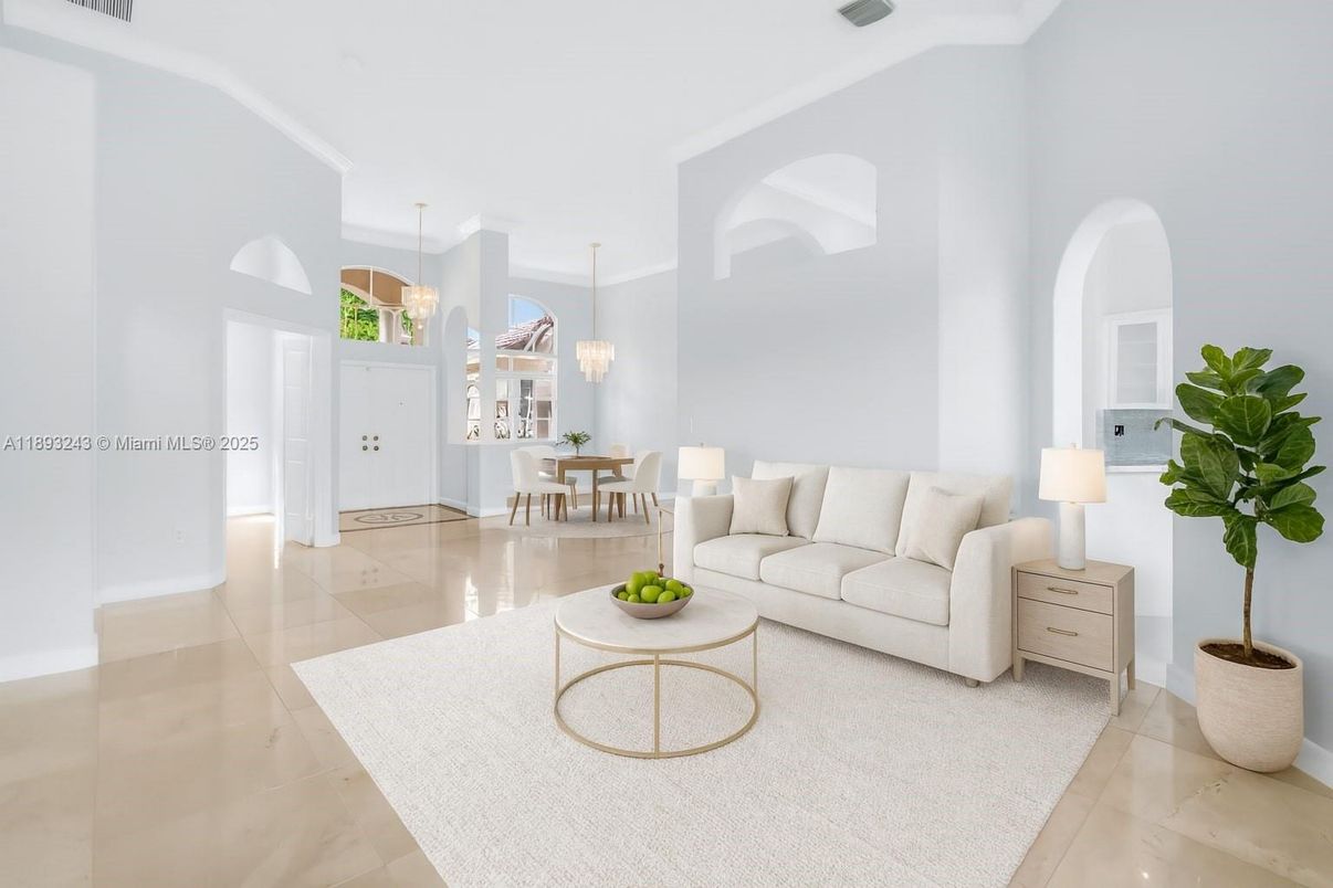 Dining room, Interior, Living room, Pendant Lights