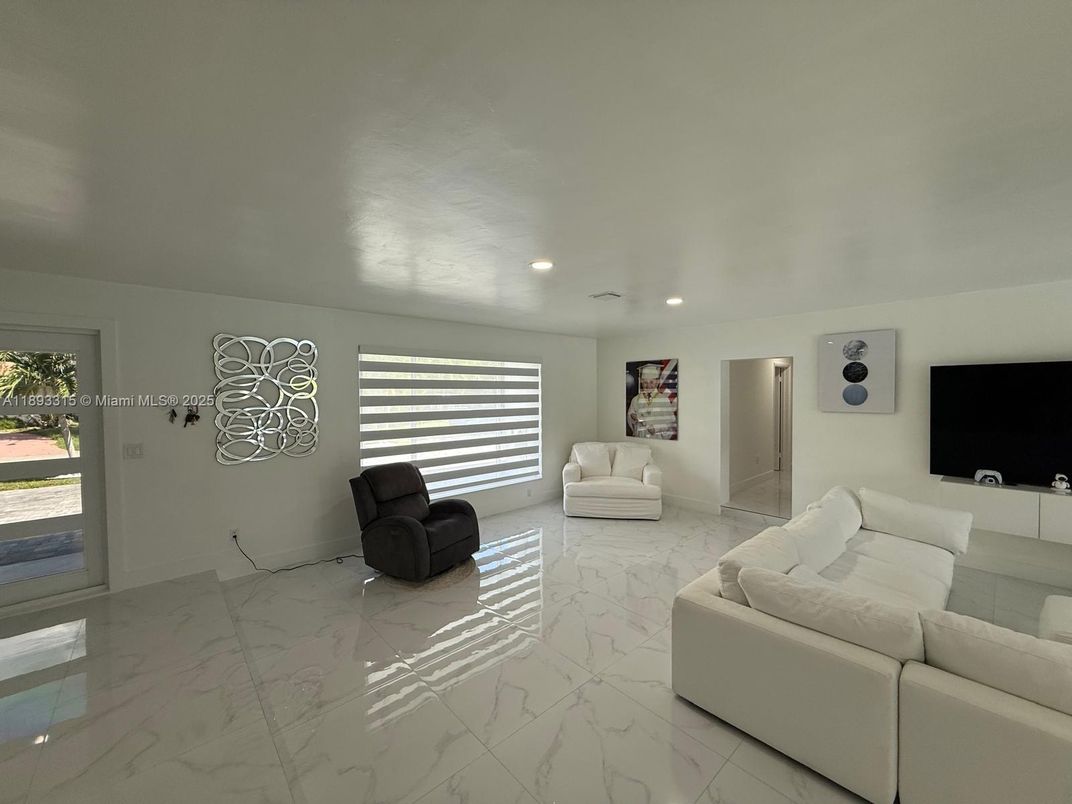 Interior, Living room, Marble, Recessed Lighting
