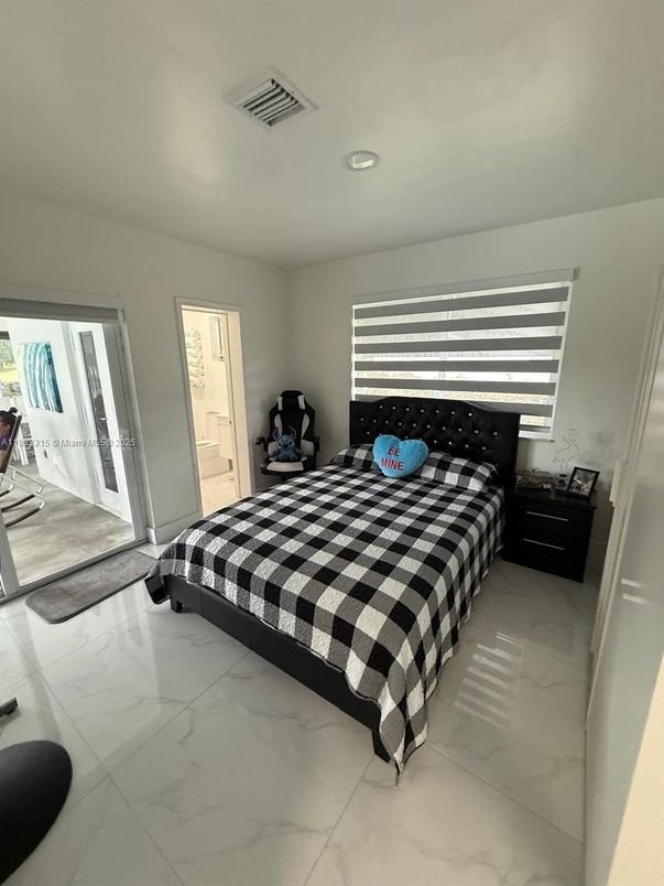 Bedroom, Interior, Marble, Recessed Lighting