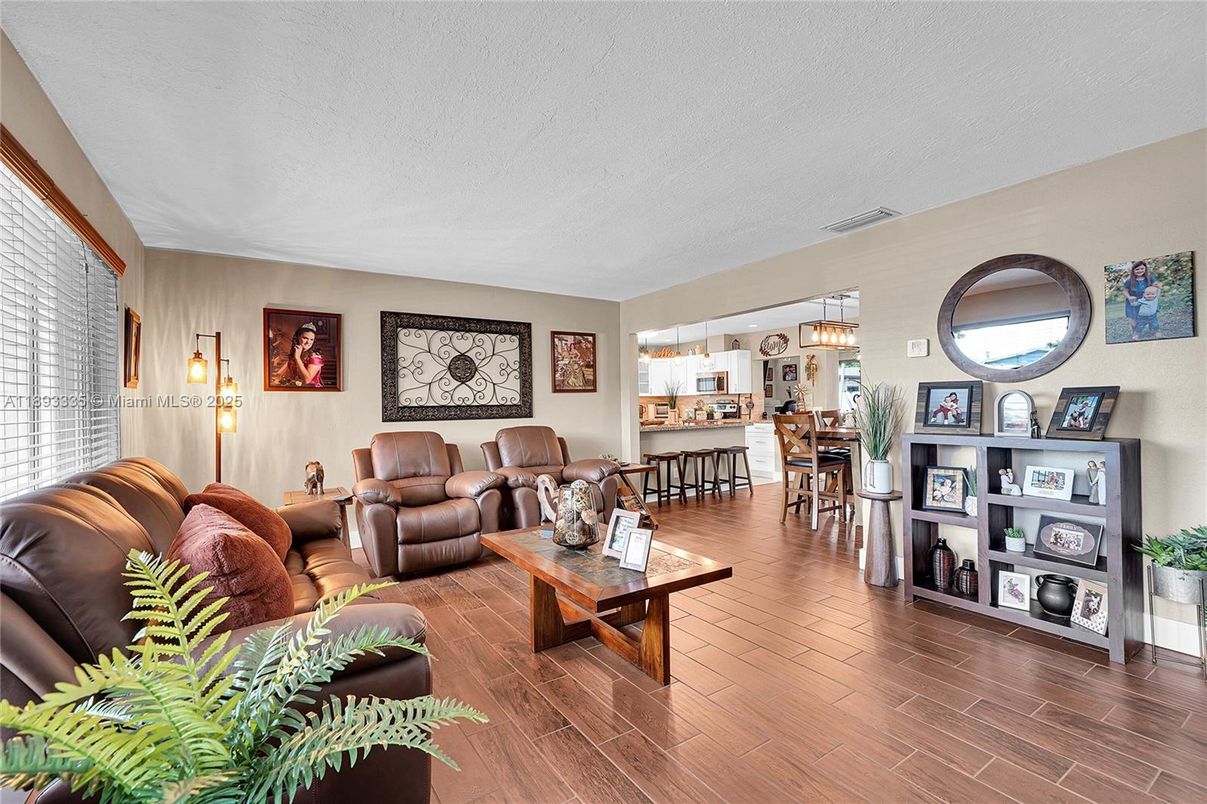 Dining room, Interior, Kitchen, Living room, Pendant Lights, Wood Texture Flooring