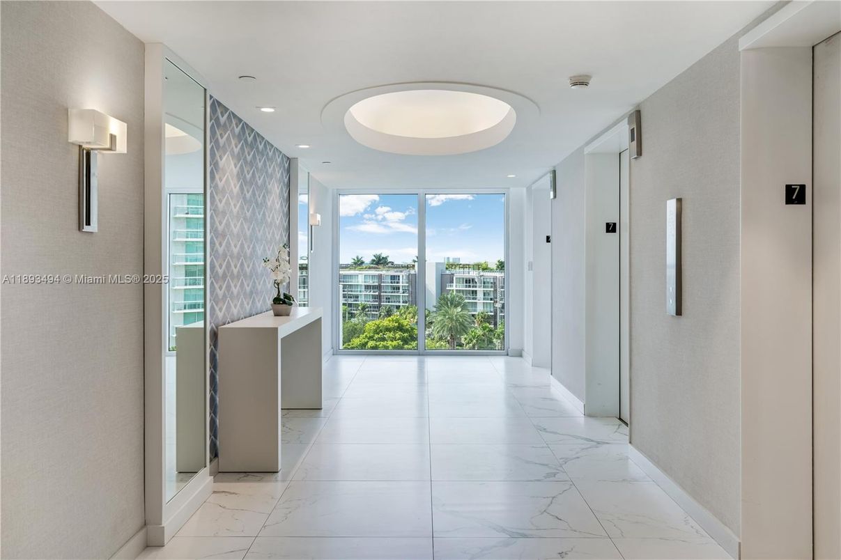 Interior, Marble, Recessed Lighting