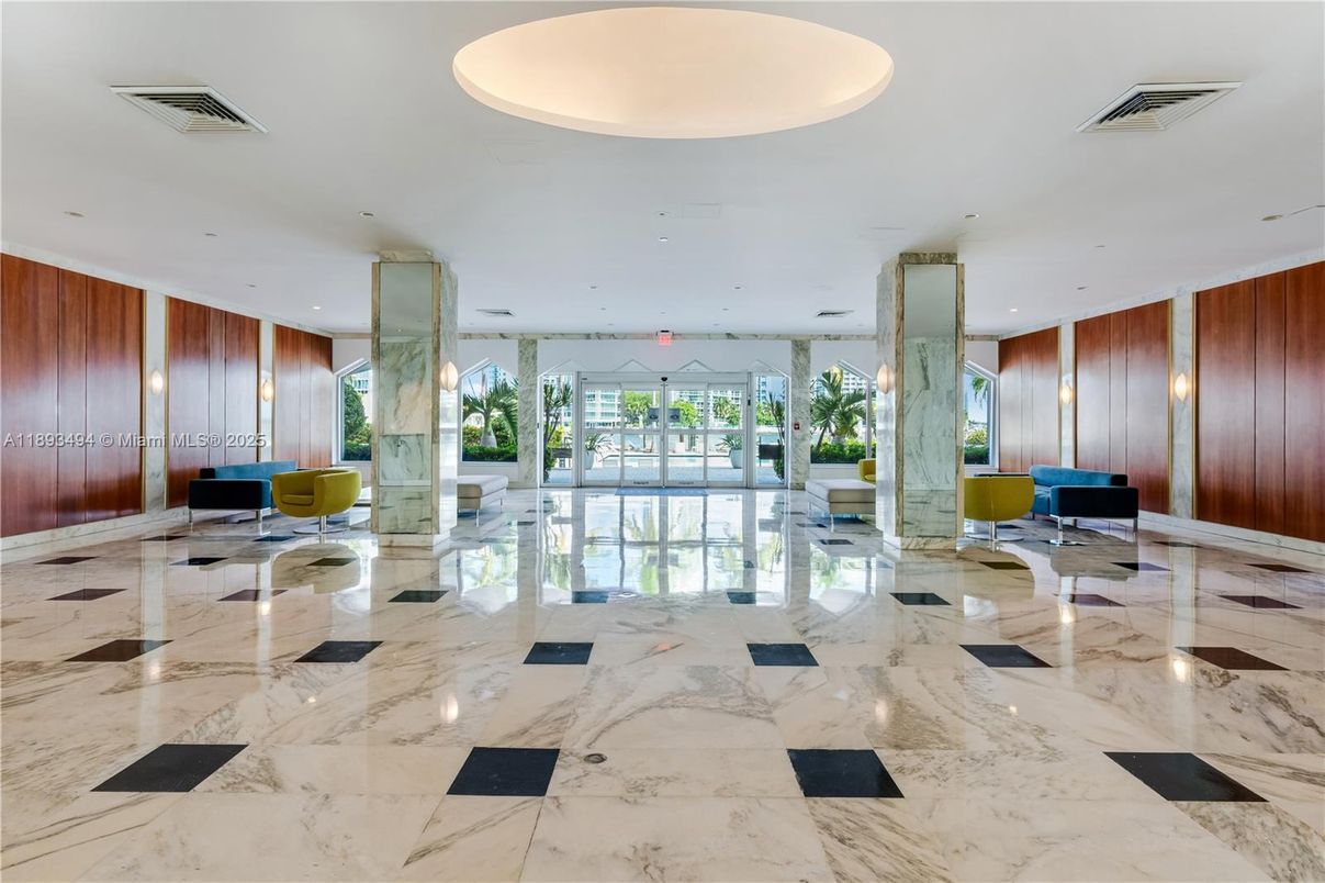 Interior, Marble, Recessed Lighting