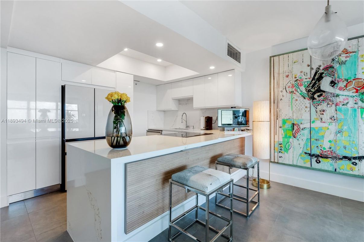 Interior, Kitchen, Recessed Lighting