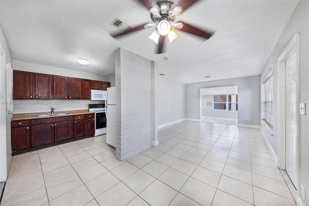 Empty room, Interior, Kitchen, Stainless Steel Appliances