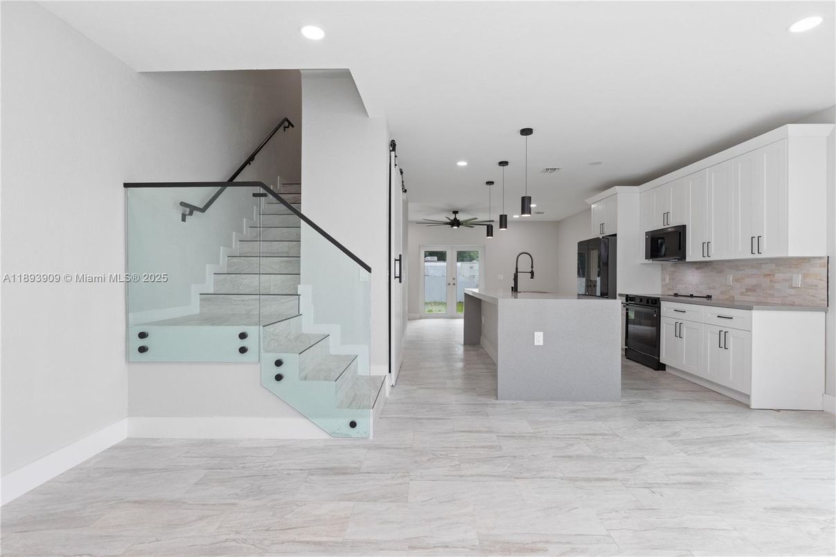 Interior, Kitchen, Marble, Pendant Lights, Recessed Lighting