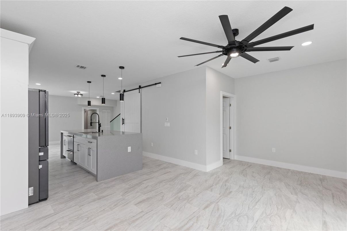 Interior, Kitchen, Marble, Pendant Lights, Recessed Lighting