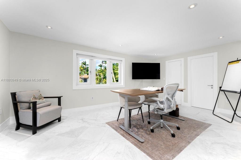 Home Office, Interior, Marble, Recessed Lighting