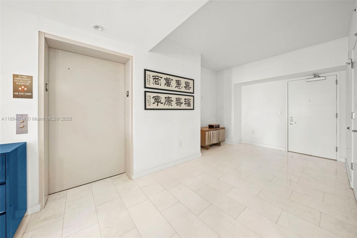 Elevator, Empty room, Interior, Recessed Lighting