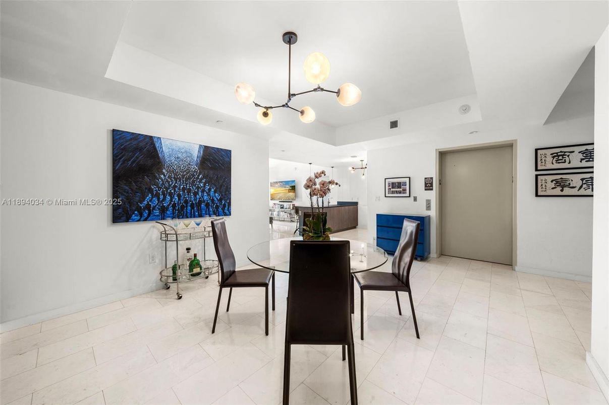 Dining room, Interior, Pendant Lights