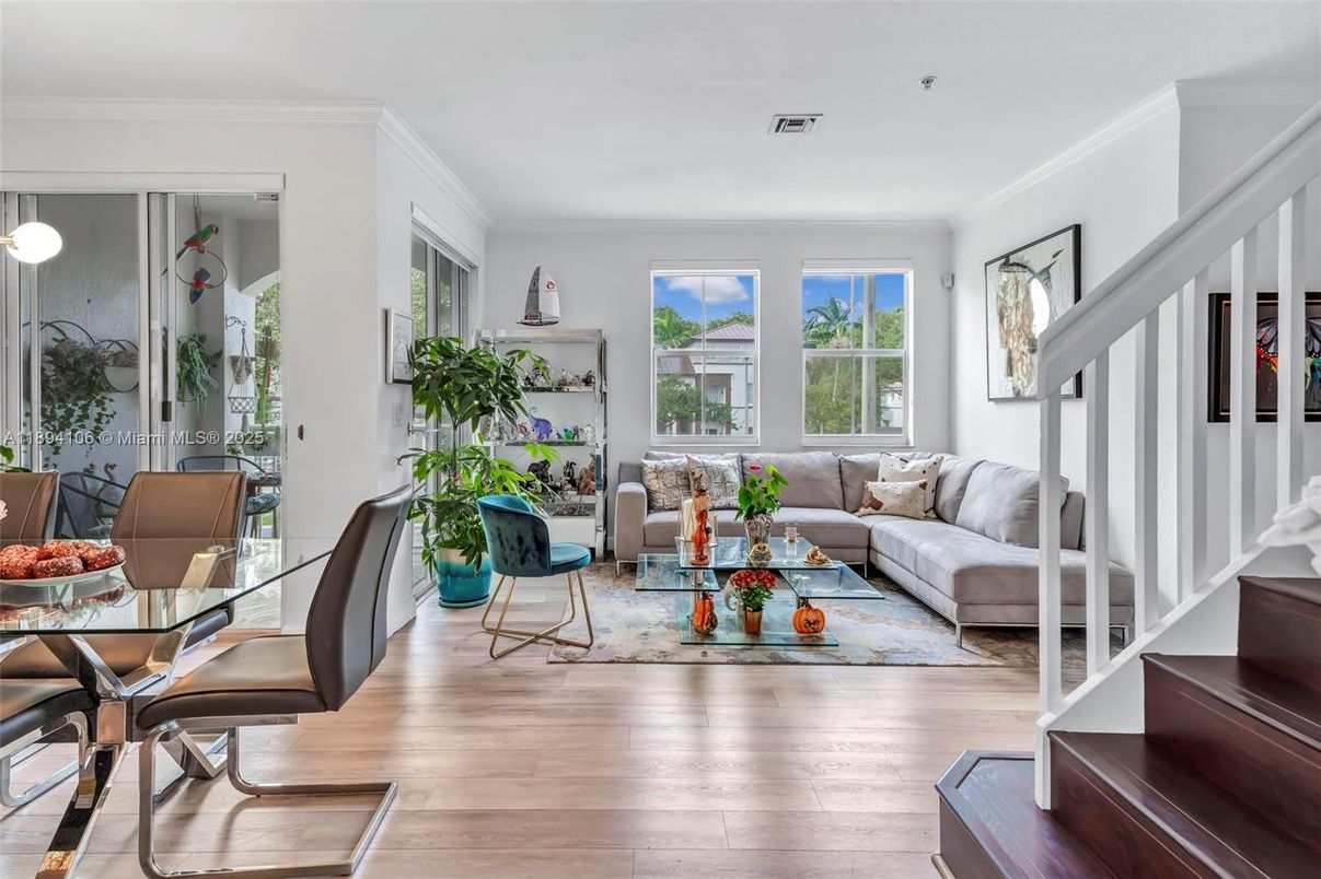 Dining room, Interior, Living room, Wood Texture Flooring