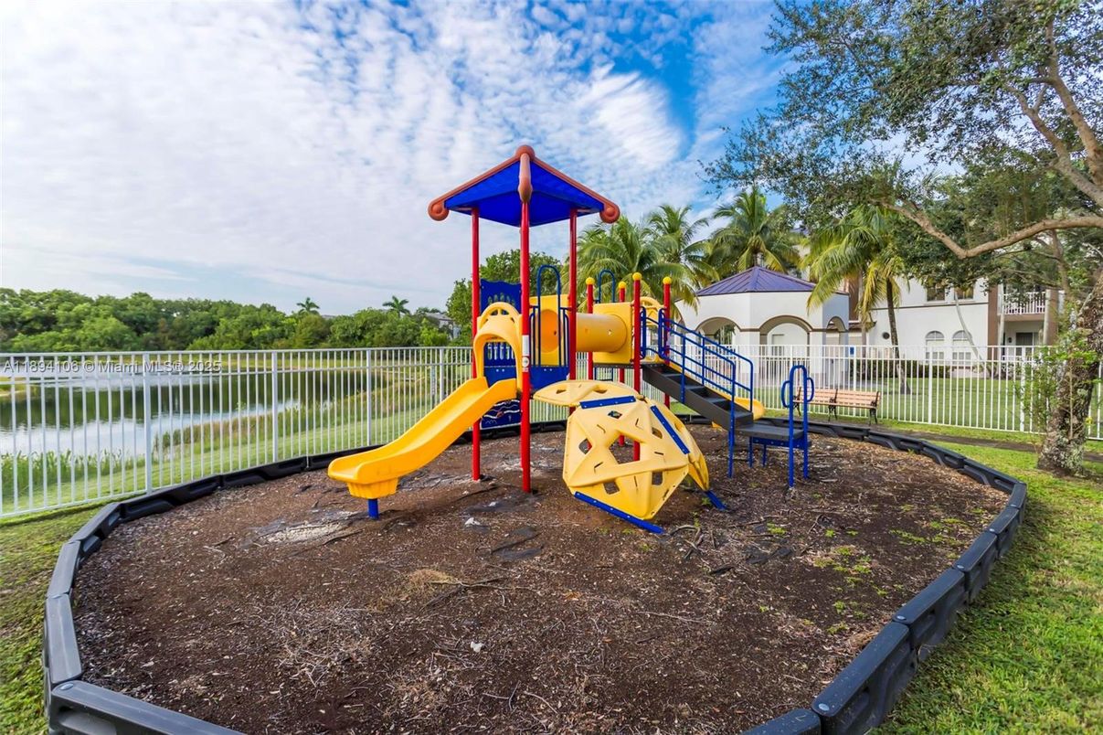 Backyard, Exterior, Playground