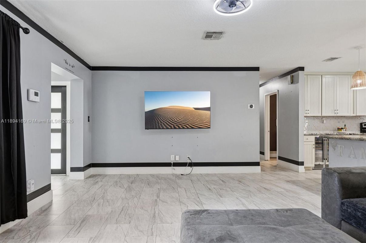 Interior, Kitchen, Marble, Pendant Lights