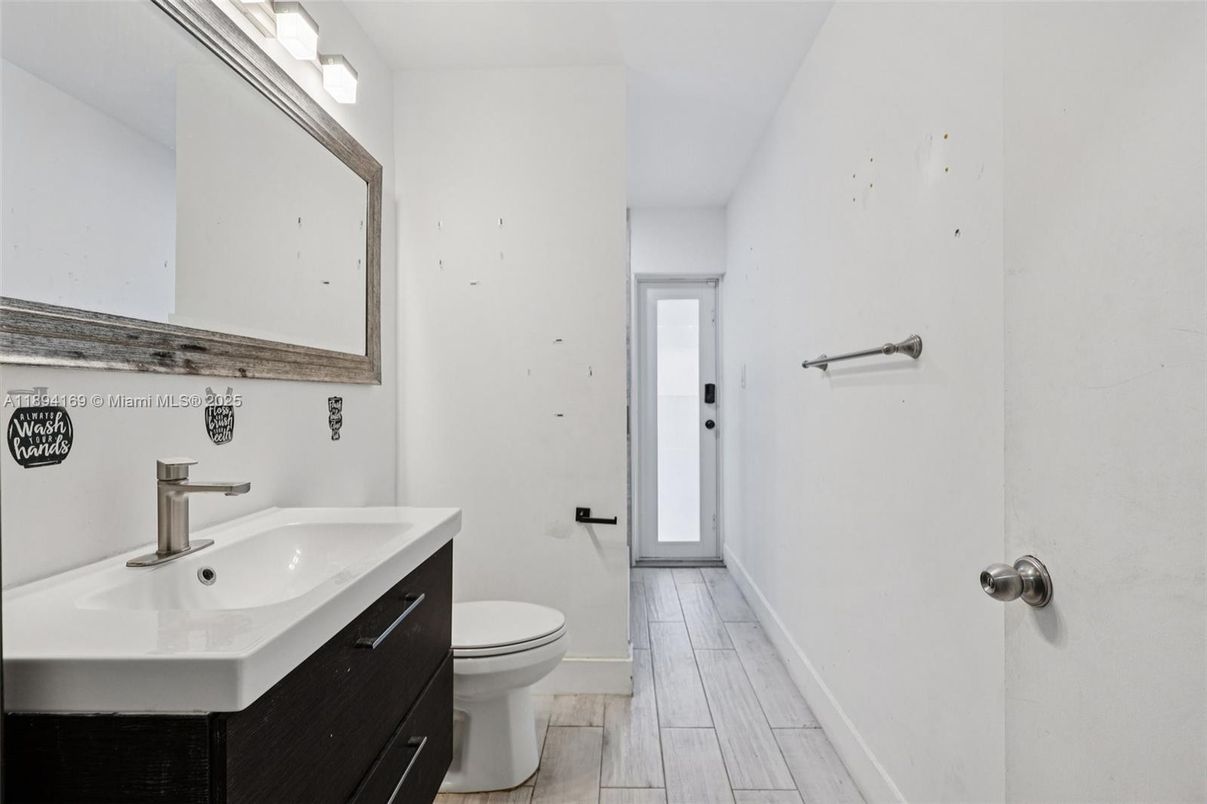 Bathroom, Interior, Wood Texture Flooring