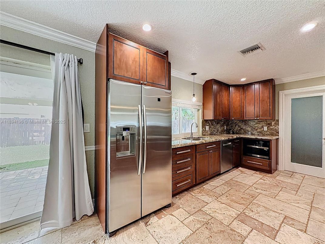Interior, Kitchen, Pendant Lights, Recessed Lighting, Stainless Steel Appliances