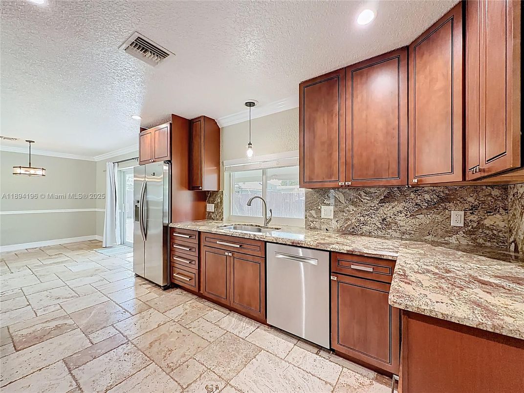 Interior, Kitchen, Pendant Lights, Recessed Lighting, Stainless Steel Appliances