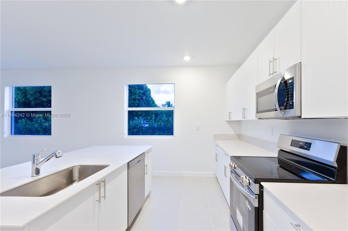 Interior, Kitchen, Recessed Lighting