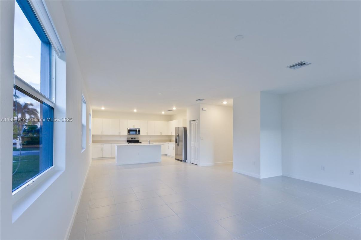 Empty room, Interior, Kitchen, Recessed Lighting, Stainless Steel Appliances