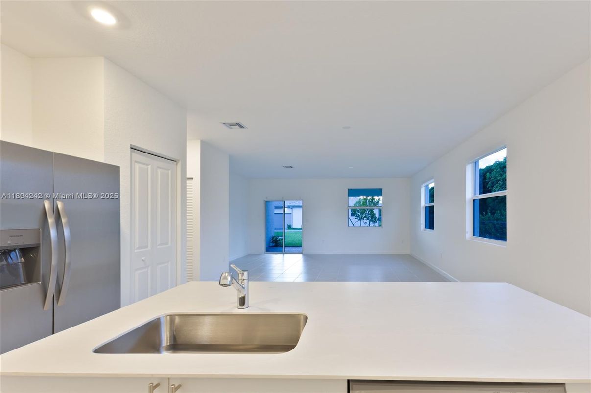 Interior, Kitchen, Recessed Lighting