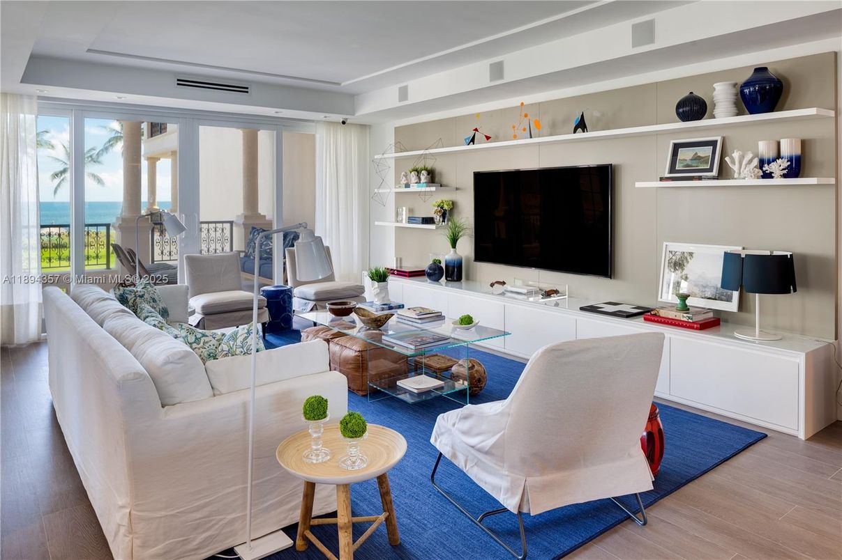 Interior, Living room, Water, Wood Texture Flooring