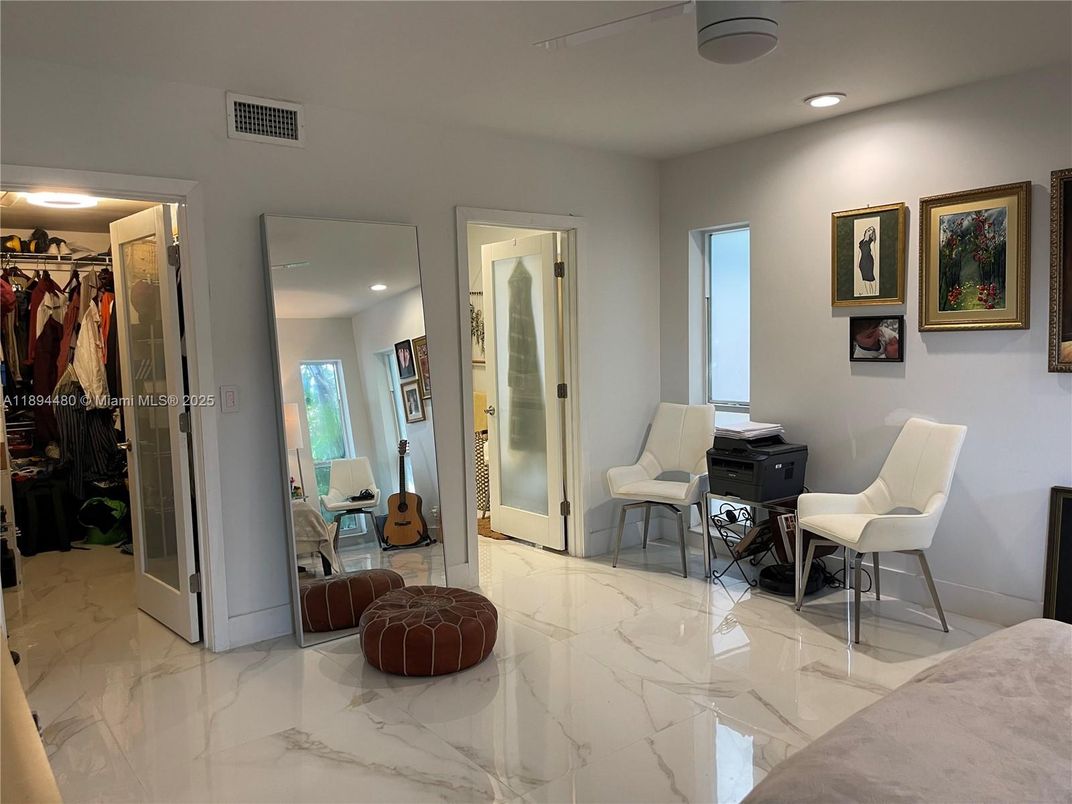 Bedroom, Interior, Marble, Recessed Lighting