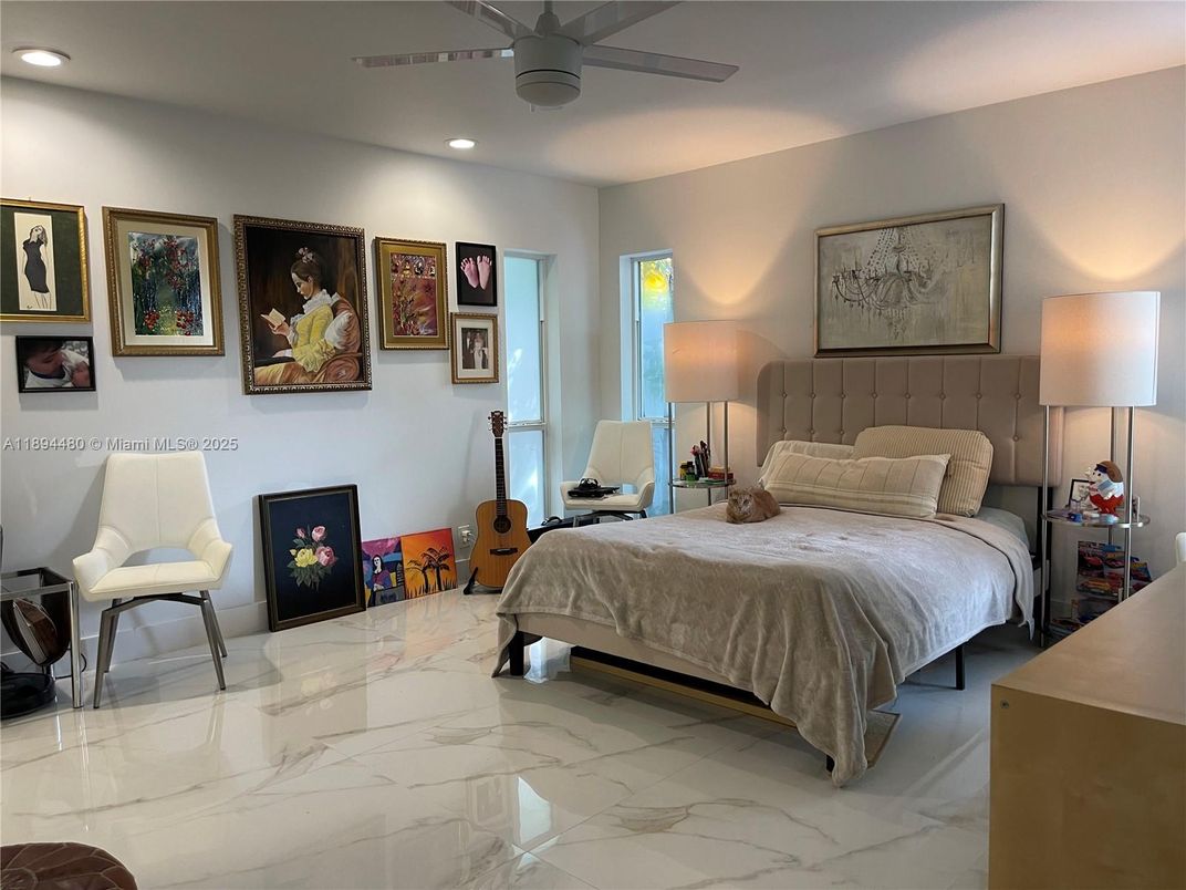 Interior, Living room, Marble, Recessed Lighting