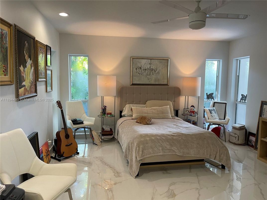 Bedroom, Interior, Marble, Recessed Lighting